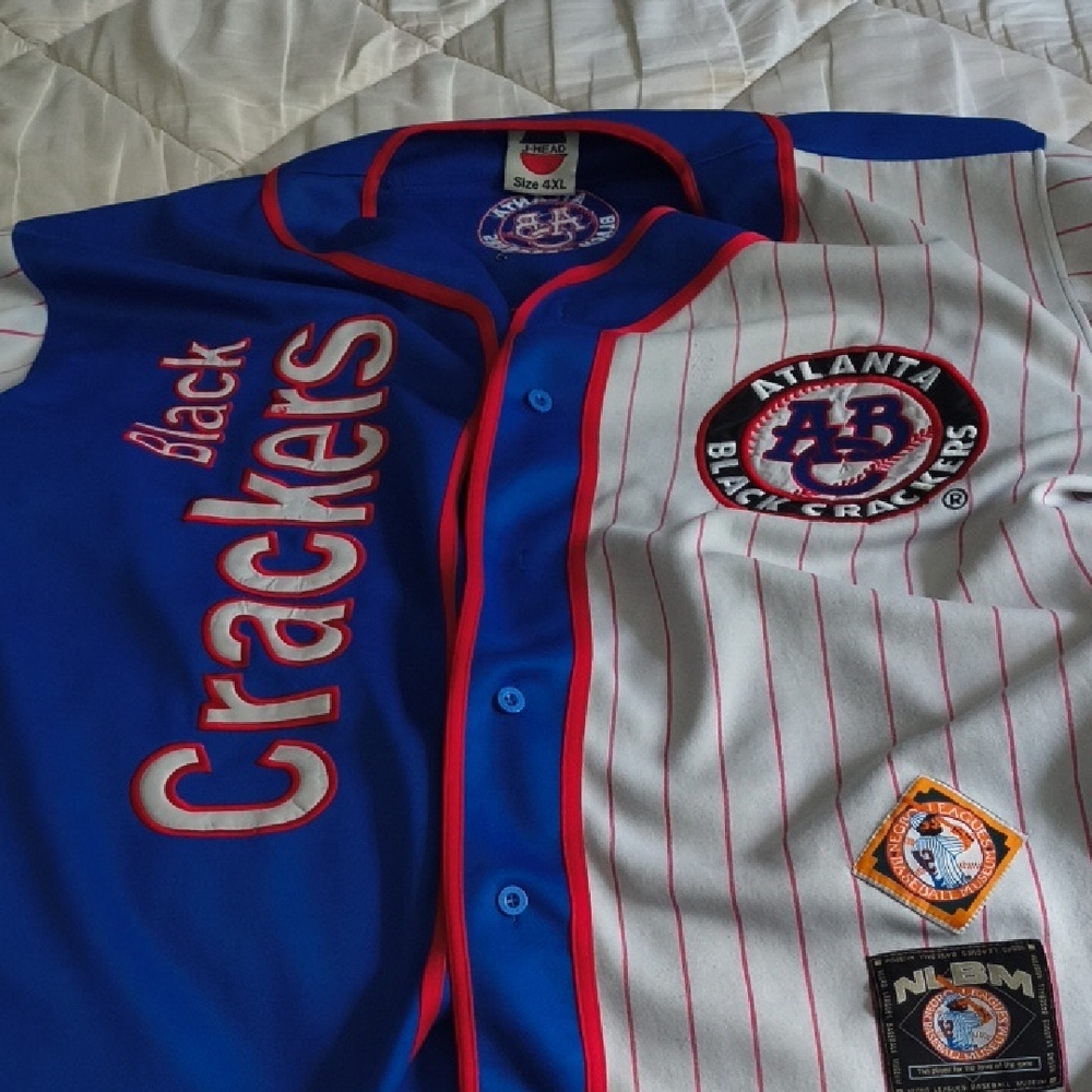 American Vintage Blue and White Crewneck Sweater